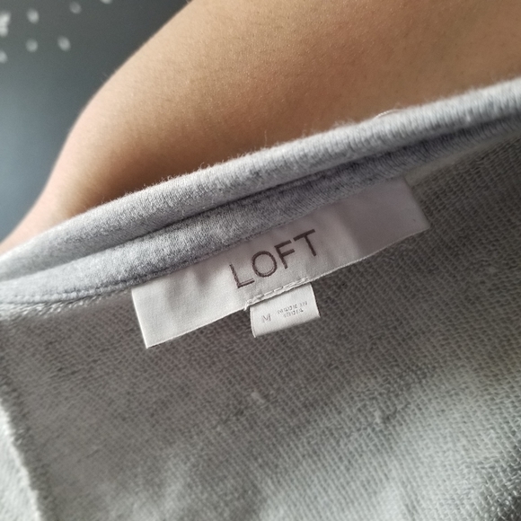 Loft Grey Sweatshirt - Picture 4 of 4